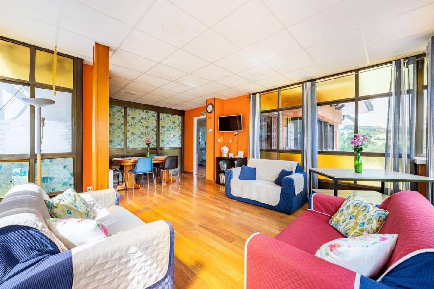 Family House Gijon Villa Exteriör bild